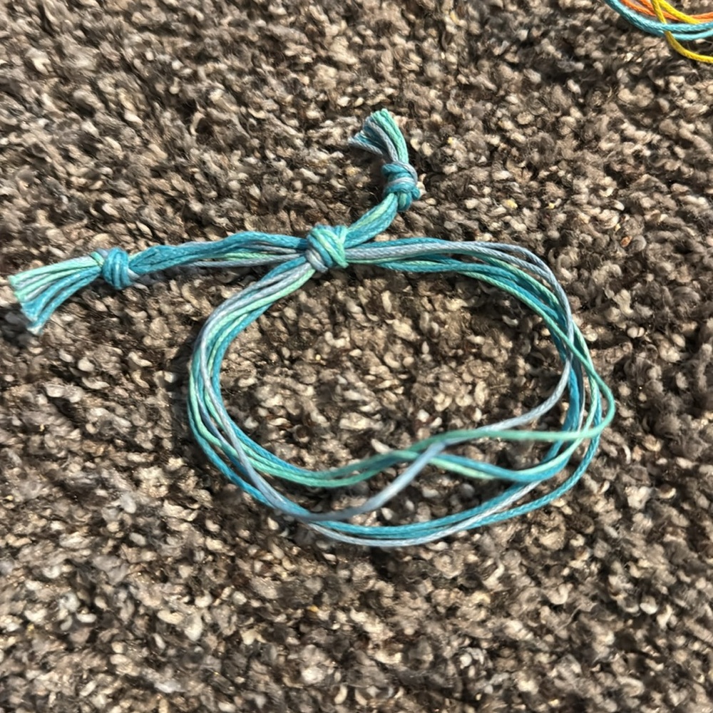 Colorful String Bracelets Set - Picture 3 of 10